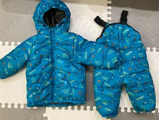 Ropa nieve de segunda mano | CASINUEVO