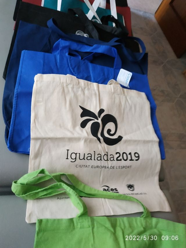 BOLSAS DE TODO TIPO  las 12 POR 6€