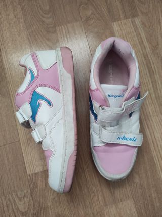 Zapatillas con ruedas de segunda mano en WALLAPOP
