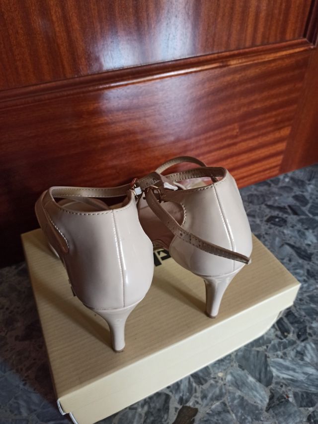 Zapatos tacón aguja