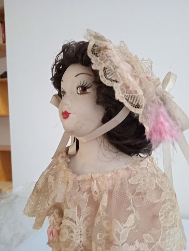 Muñeca antigua