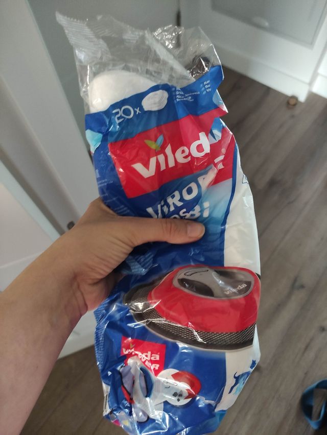 oferta. robot mopa vileda