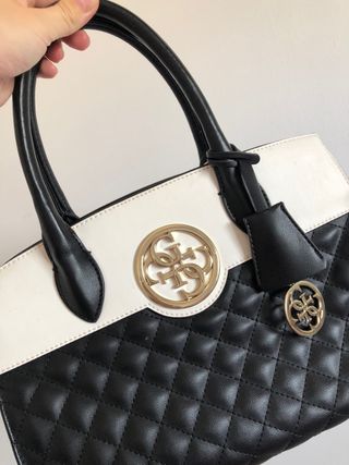 Bolso Guess segunda mano en WALLAPOP