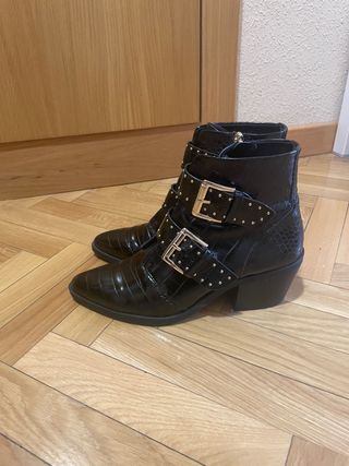 Botines Stradivarius de segunda mano en Madrid en WALLAPOP