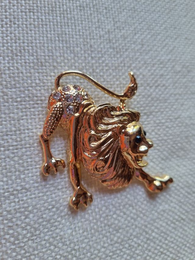 Broche Horóscopo Leo NUEVO