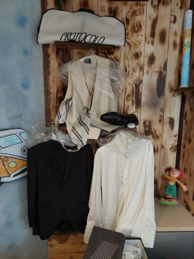 se vende traje de novio.sin estrenar