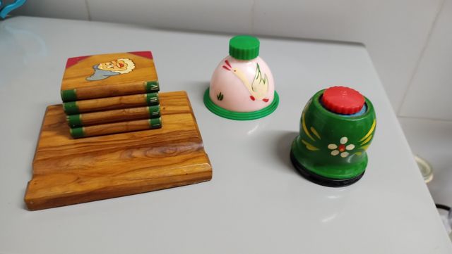 Tinteros muy antiguos.Dificil  de encontrar.