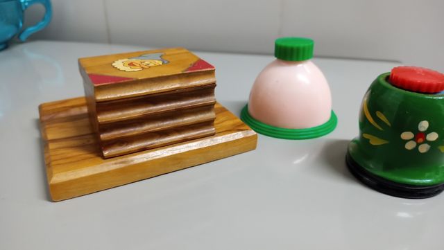 Tinteros muy antiguos.Dificil  de encontrar.