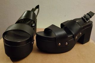 Sandalias Stradivarius plataforma de segunda mano en WALLAPOP