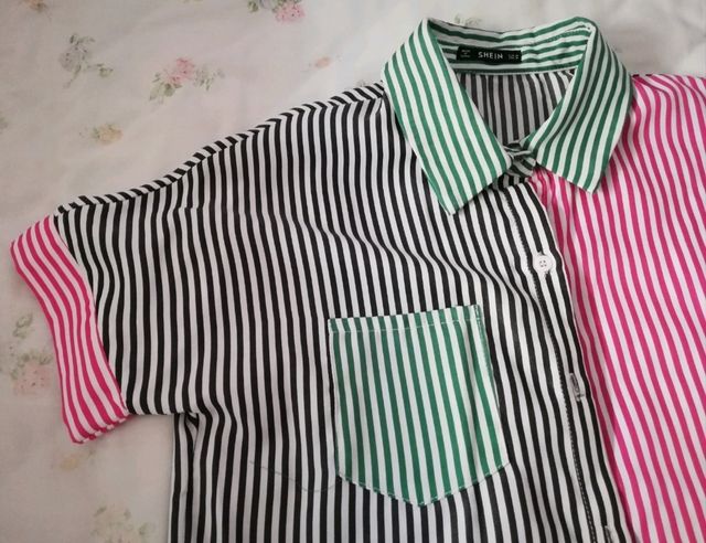 Camisa de rayas multicolor