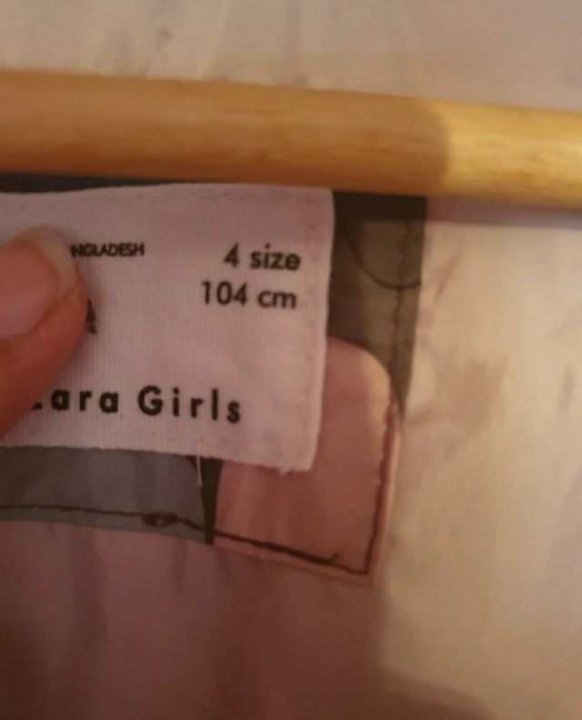 Parka-chubasquero talla 4