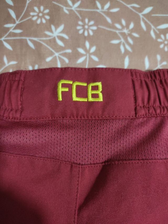 pantalón de FC Barcelona como nuevo
