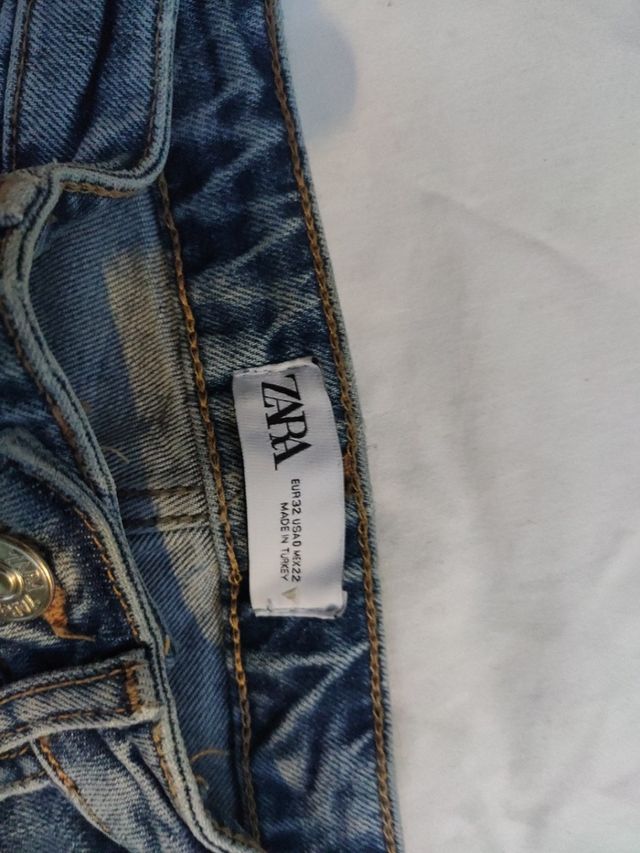 pantaloni donna jeans Zara taglia 32