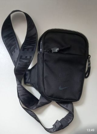 Bandolera Nike de segunda mano en WALLAPOP