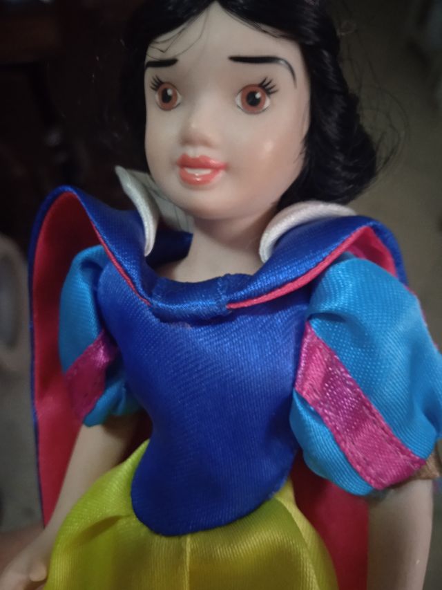 muñeca de porcelana
