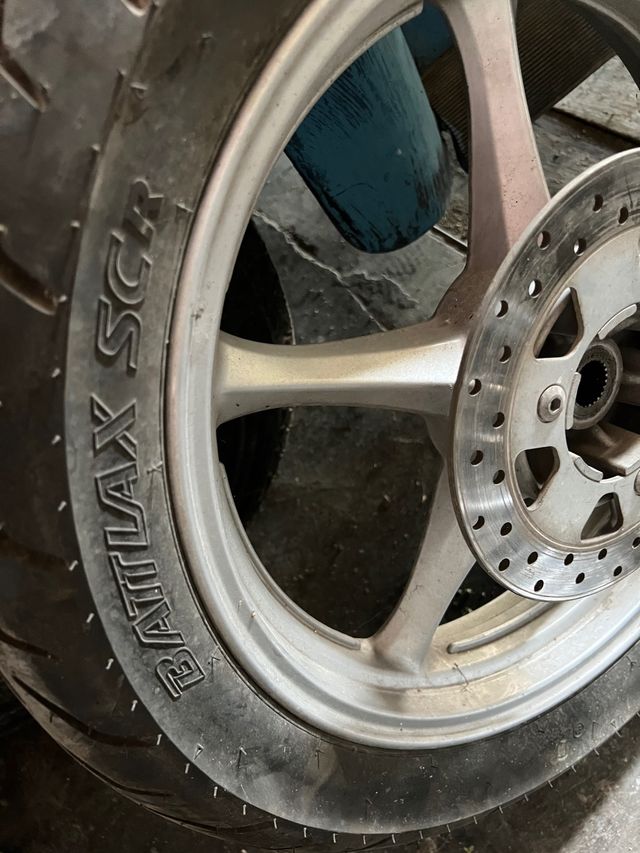 Despiece suzuki sixteen 125cc