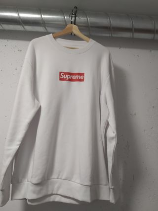 Sudadera Supreme de segunda mano en WALLAPOP