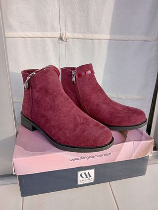 Botines de tacón fino de segunda mano en WALLAPOP
