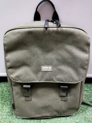 Mochila Poss Caqui sin estrenar de segunda mano por 15 EUR en Lugar San  Pedro de Visma en WALLAPOP