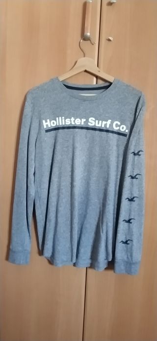 Sudadera sin capucha Hollister de segunda mano por 13 EUR en Valencia en  WALLAPOP