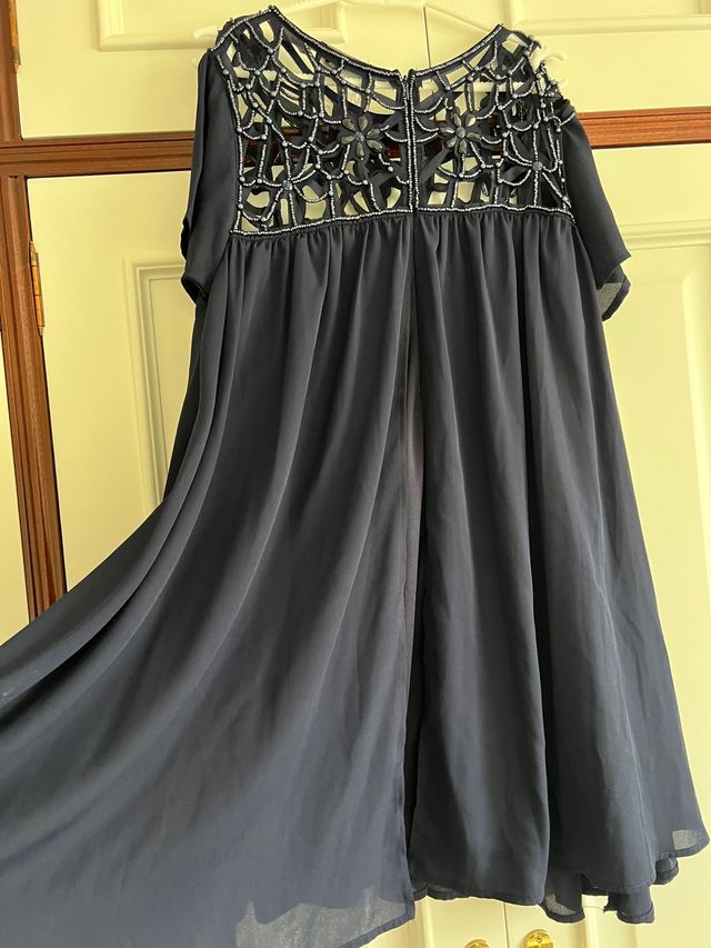 Vestido gasa pedrería marino con etiqueta nuevo