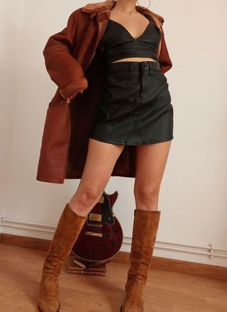 Botas altas de piel de segunda mano en WALLAPOP