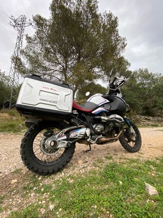 Maletas vario de segunda mano en Torrent | CASINUEVO