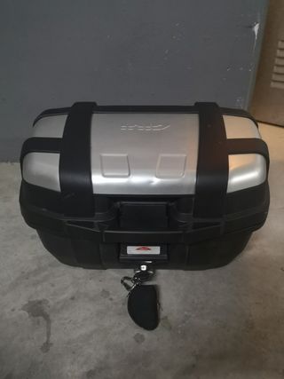 Baul moto Givi de segunda mano en WALLAPOP