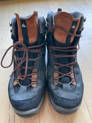 Botas de montaña hombre de segunda mano en WALLAPOP