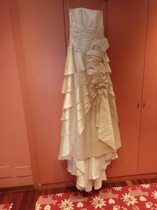 Vestidos de novia segunda mano en A Coruña | WALLAPOP