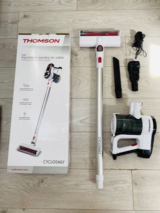 Aspiradora escoba sin cable Thomson de segunda mano por 60 EUR en Madrid en  WALLAPOP