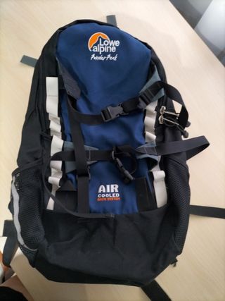 Mochila montaña de segunda mano en Valencia en WALLAPOP