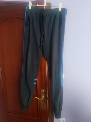 Chandal Adidas Challenger de segunda mano en WALLAPOP