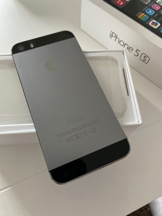 I phone 5S Space grey