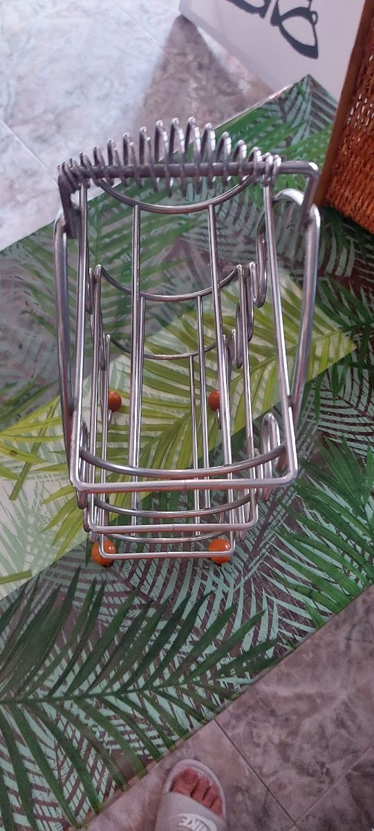 botellero en forma de pez