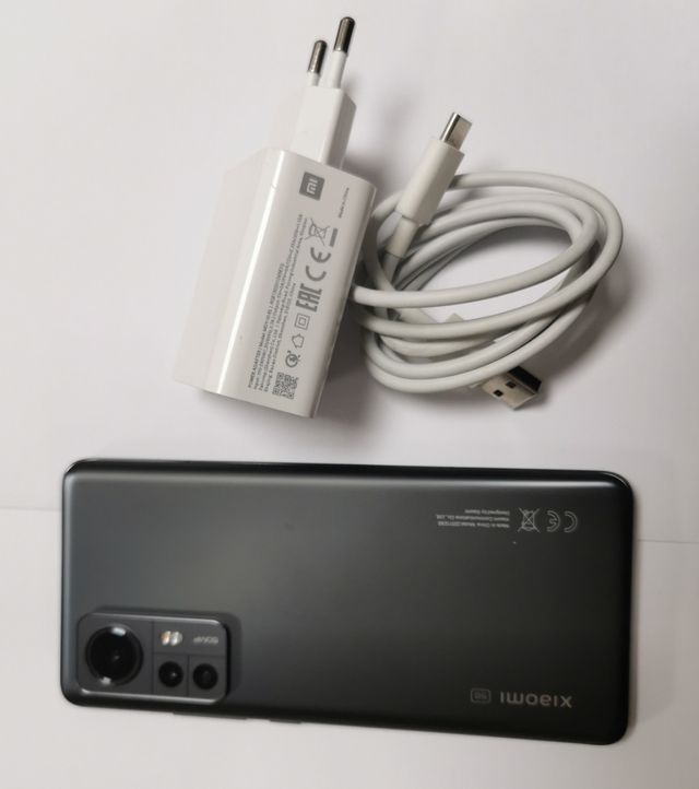 Pack  funda xiaomi 12+cargador 67w+Caja
