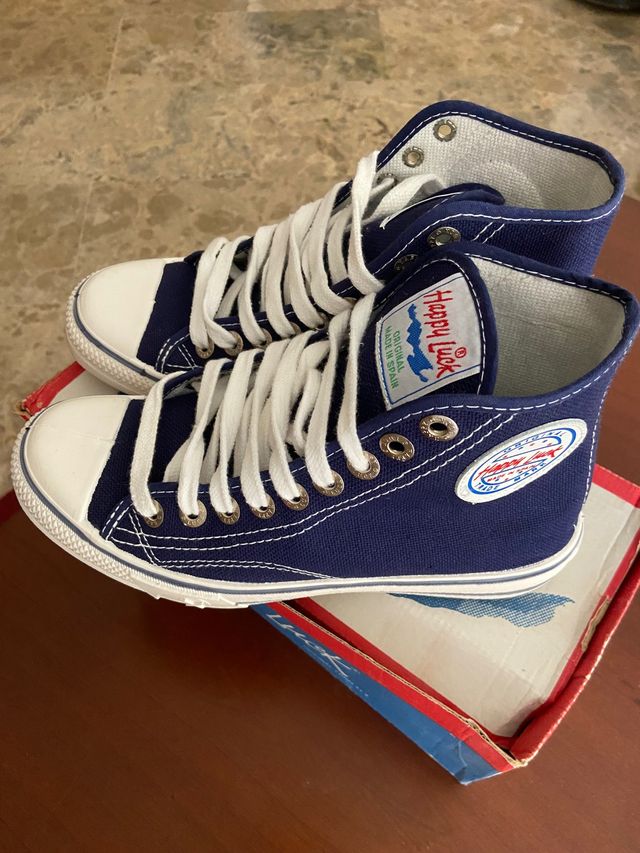 Botas nuevas, número 38