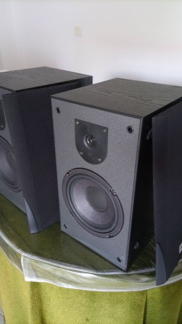 Altavoces JBL TLX 300 y TLX 121 de segunda mano por 140 EUR en Santa Fe