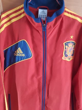 Chandal Adidas fútbol de segunda mano en WALLAPOP