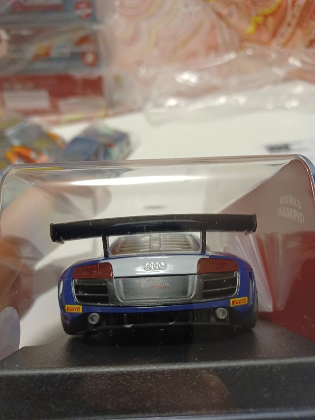 coche de scalextric audi r8.Marca NSR