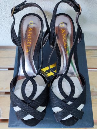 Zapatos de fiesta de segunda mano en WALLAPOP