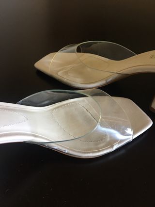 Sandalias transparentes de segunda mano en WALLAPOP