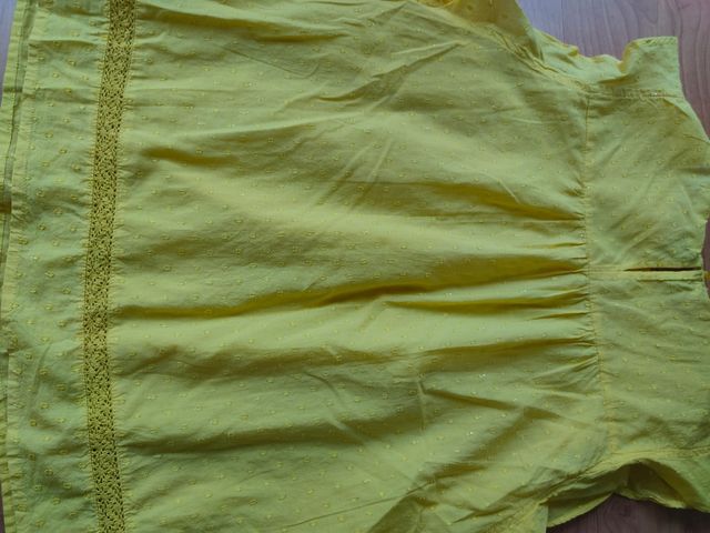 blusa amarilla plumetti talla L