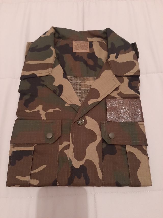 Camisola mimetizada