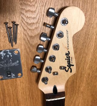 Guitarra Fender Stratocaster de segunda mano en WALLAPOP