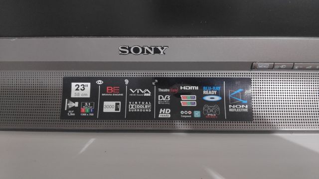 Televisión LCD Sony Bravia de 23"
