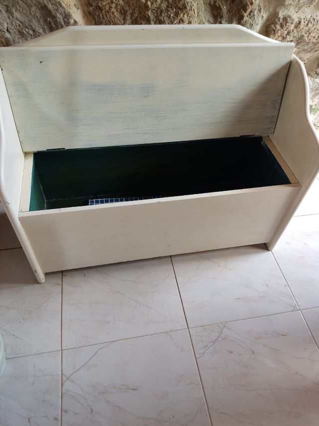 banco con almacenaje