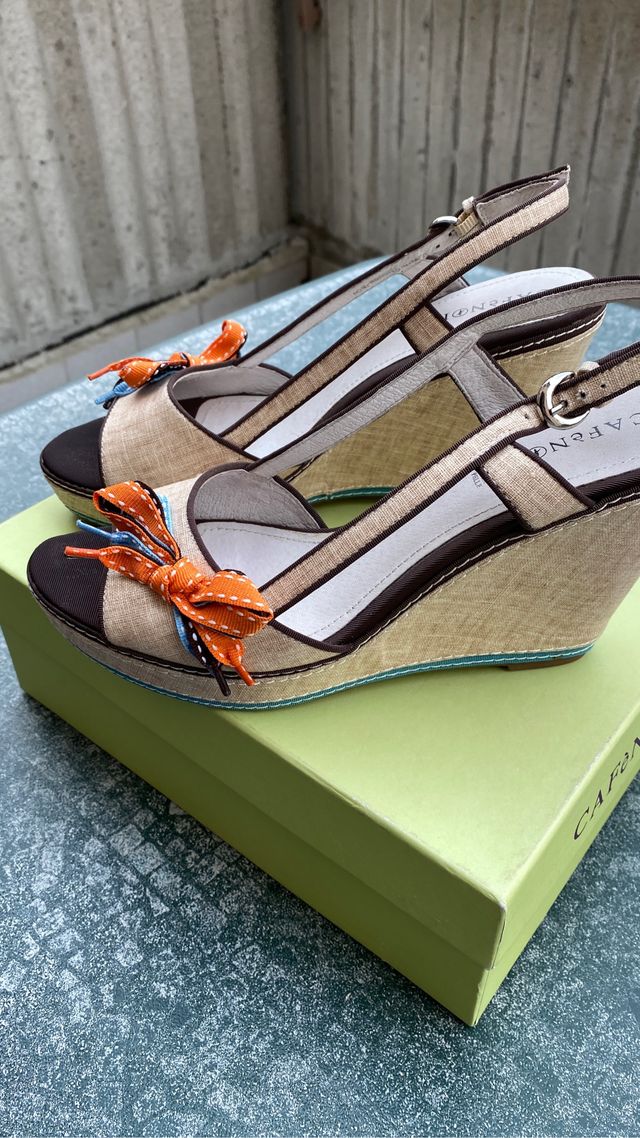 Sandali con zeppa Cafenoir