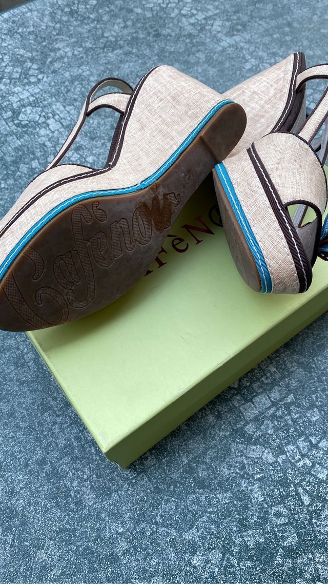 Sandali con zeppa Cafenoir