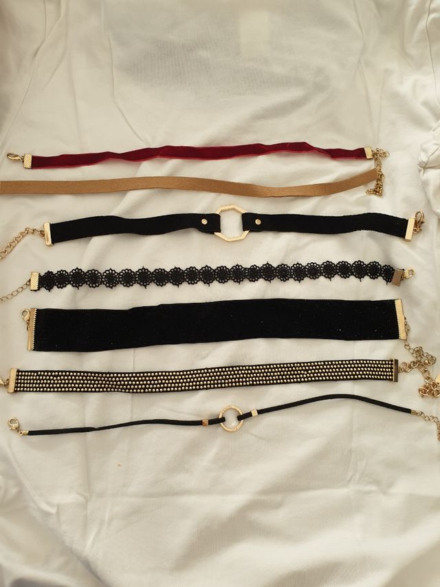 Set de 7 collares tipo choker